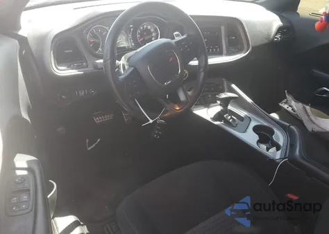 2023 Dodge Challenger R/T z USA, uszkodzony, nr VIN 2C3CDZBT2PH621327